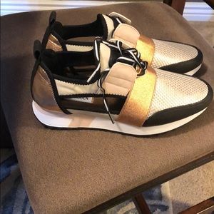 Steve Madden sneakers